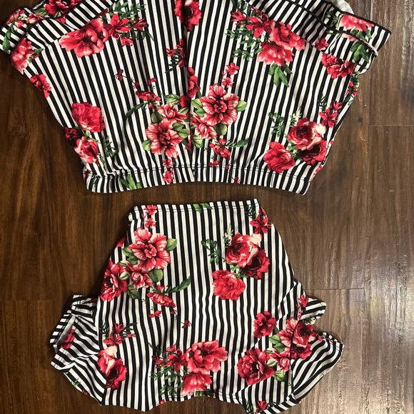 2 piece outfit set - Picture 2 of 3